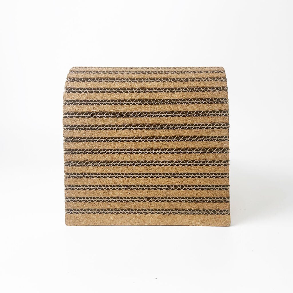 corkovia l shape cork cat scratcher