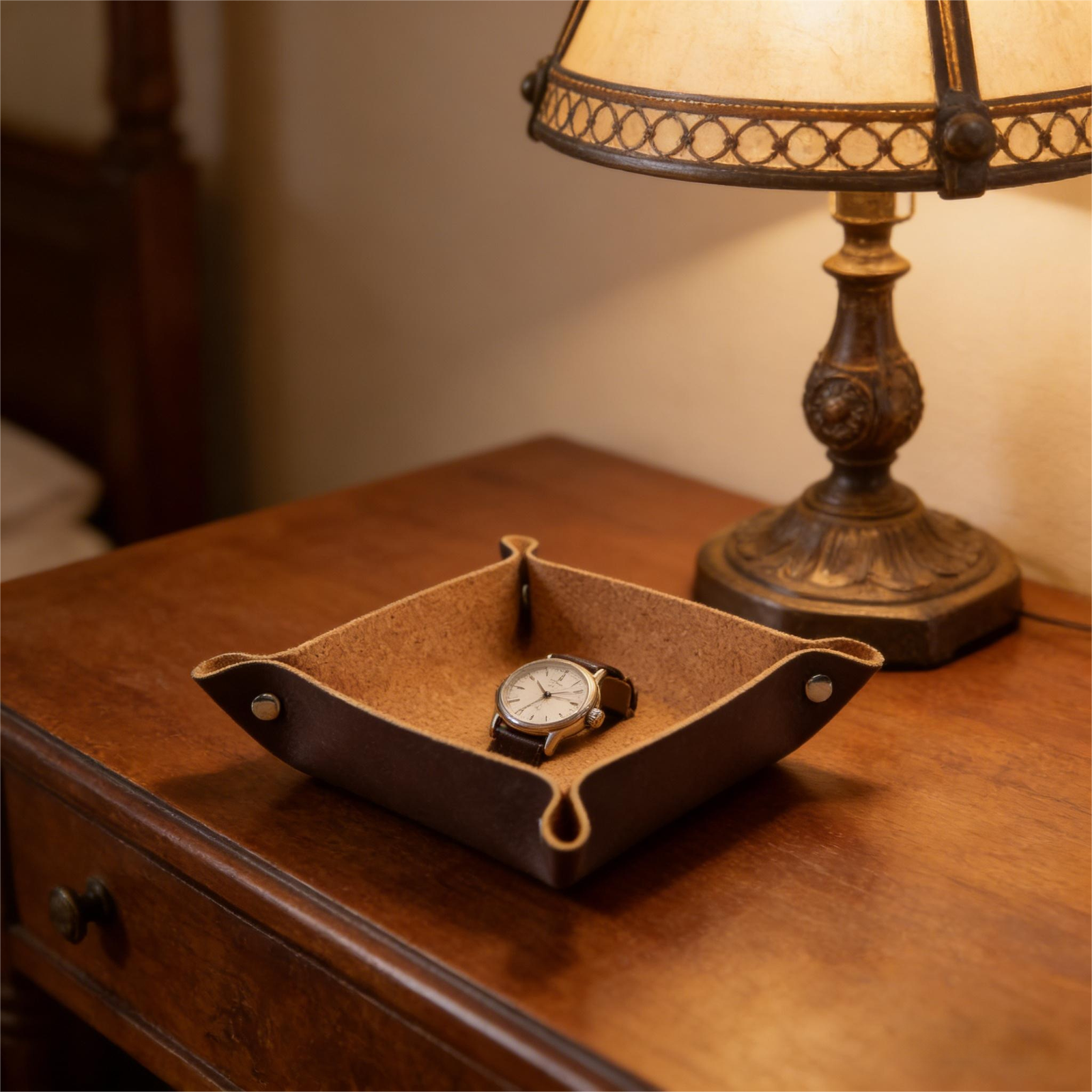 corkovia cork leather storage tray