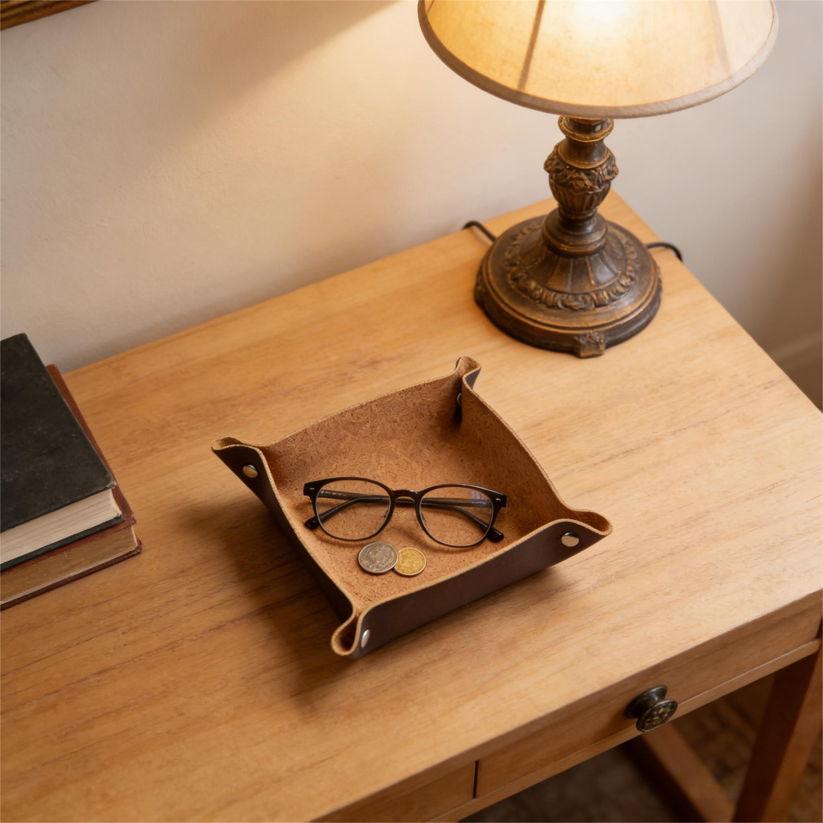 corkovia cork leather storage tray